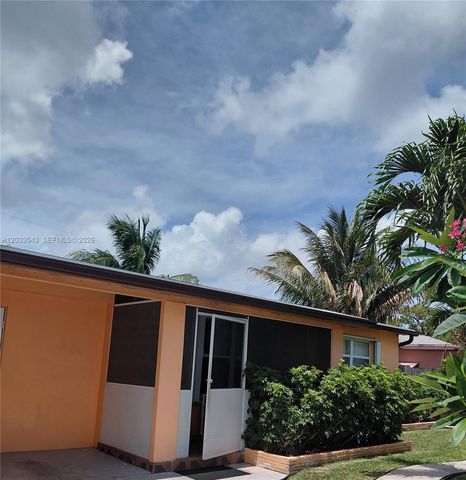 1307 SE Flamingo Drive, Lantana, FL 33462