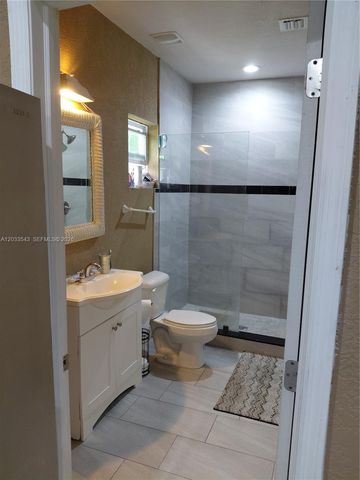 1307 SE Flamingo Drive, Lantana, FL 33462