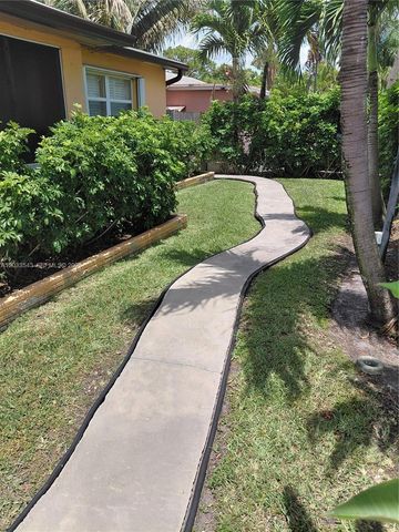 1307 SE Flamingo Drive, Lantana, FL 33462