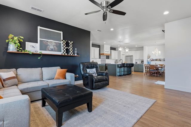 1023 N Fulton Avenue, Lubbock, TX 79416