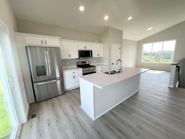 19885 Enfield Avenue N, Forest Lake, MN 55025