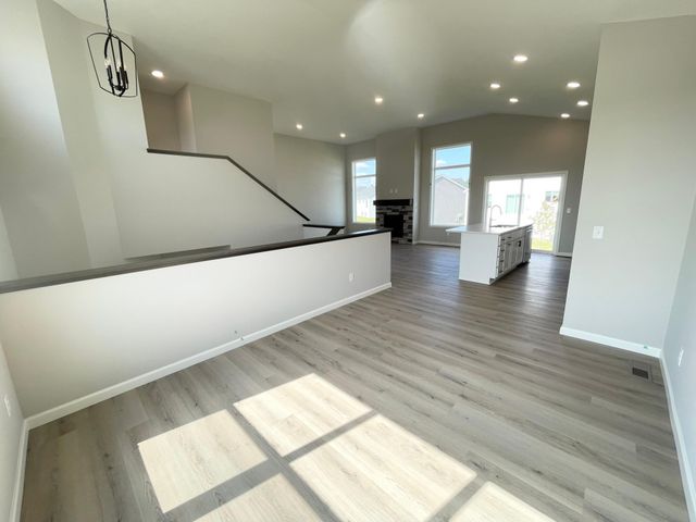 19885 Enfield Avenue N, Forest Lake, MN 55025