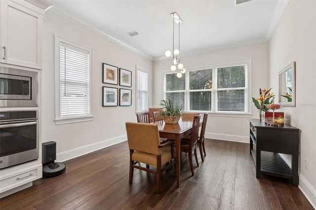 4216 W LEONA STREET, Tampa, FL 33629