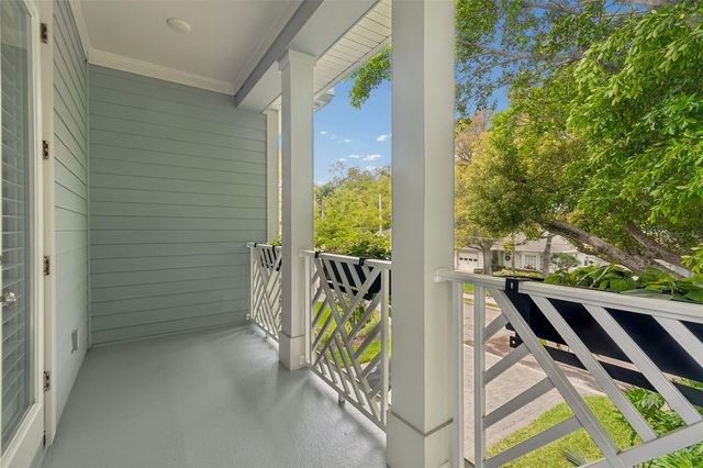 4216 W LEONA STREET, Tampa, FL 33629