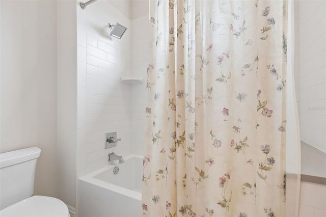 4216 W LEONA STREET, Tampa, FL 33629