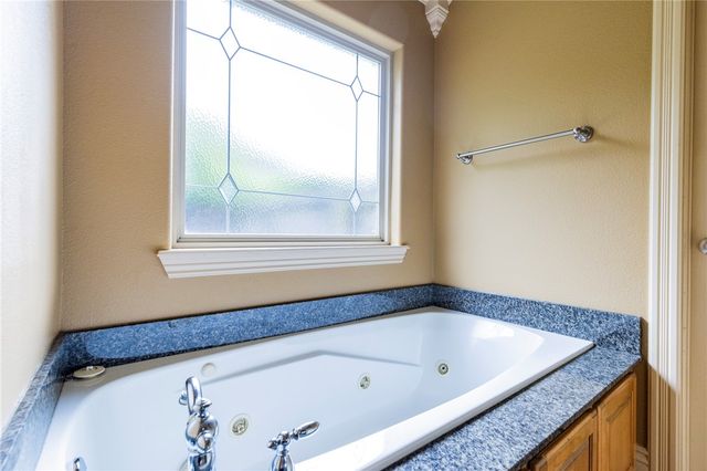 2308 Chinquapin Avenue, Bentonville, AR 72713