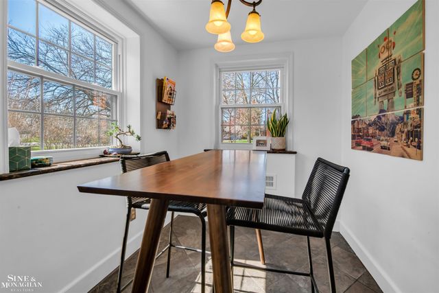 806 Pemberton Road, Grosse Pointe Park, MI 48230