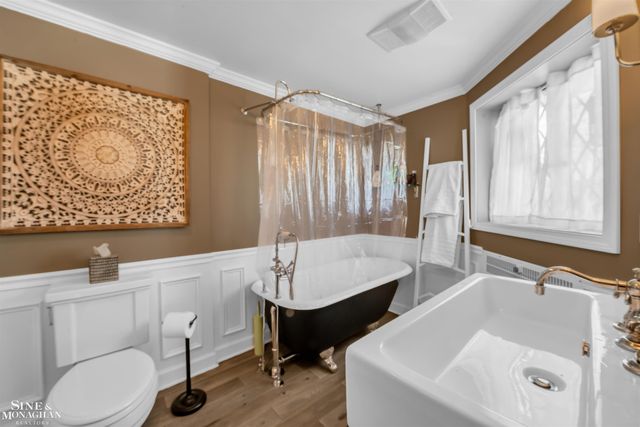 806 Pemberton Road, Grosse Pointe Park, MI 48230