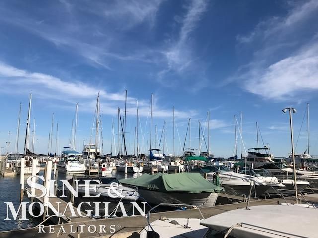 806 Pemberton Road, Grosse Pointe Park, MI 48230