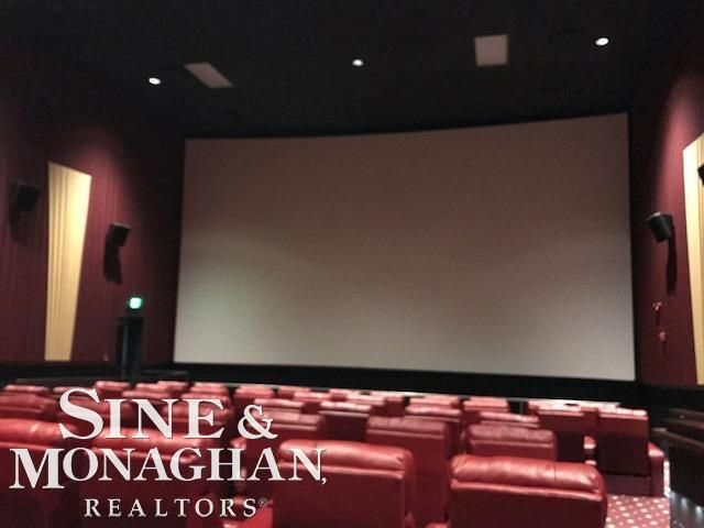 806 Pemberton Road, Grosse Pointe Park, MI 48230