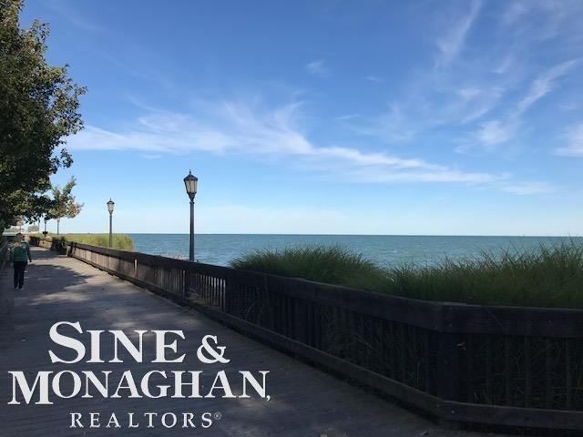 806 Pemberton Road, Grosse Pointe Park, MI 48230