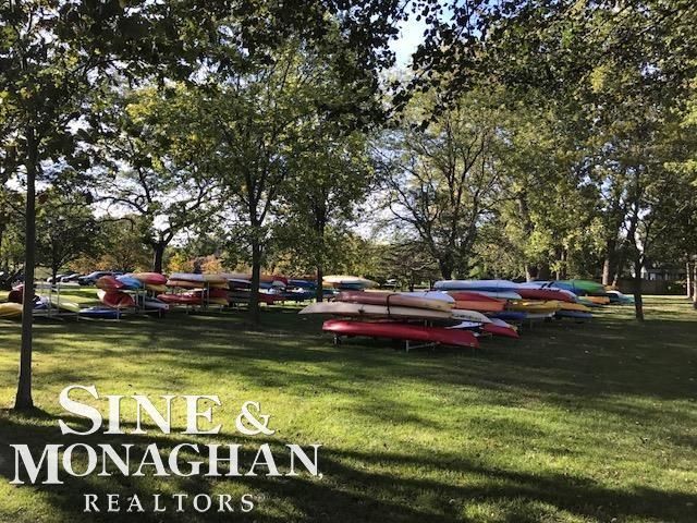 806 Pemberton Road, Grosse Pointe Park, MI 48230