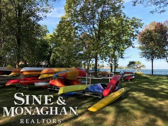 806 Pemberton Road, Grosse Pointe Park, MI 48230