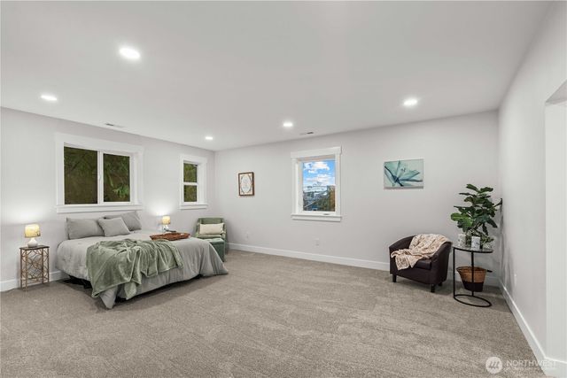 831 N Lawrence Street, Tacoma, WA 98406