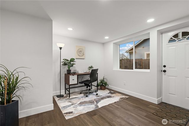 831 N Lawrence Street, Tacoma, WA 98406