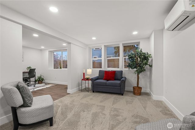 831 N Lawrence Street, Tacoma, WA 98406