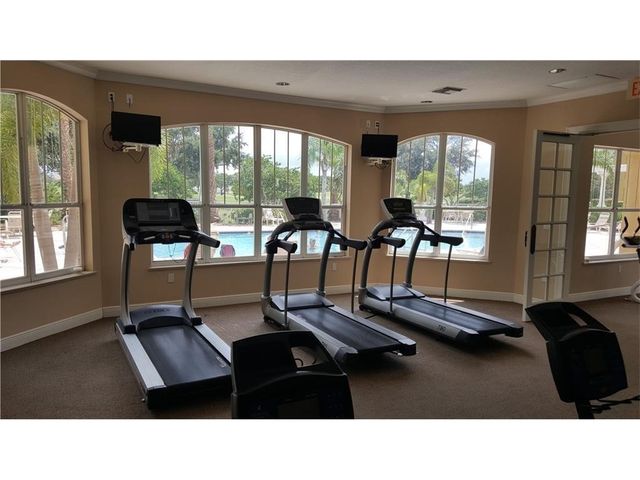 5060 Fairways Circle F303, Vero Beach, FL 32967