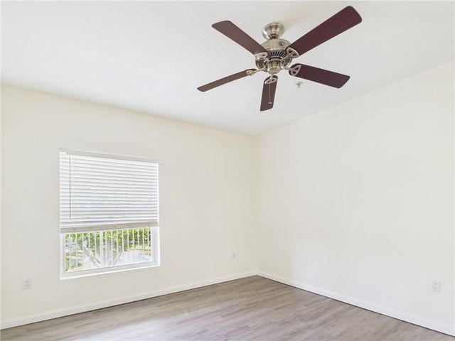 5060 Fairways Circle F303, Vero Beach, FL 32967