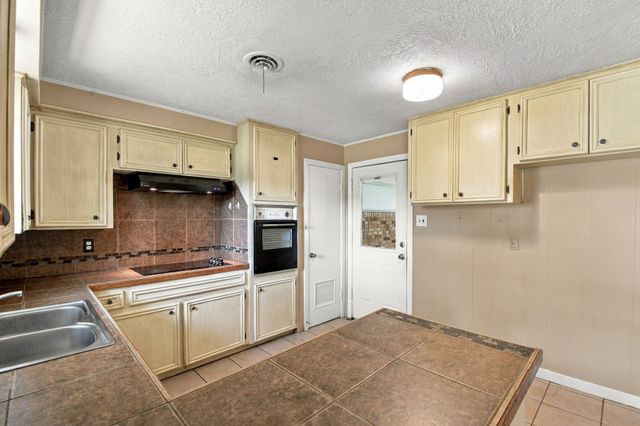 1305 Houston Street, Conroe, TX 77301