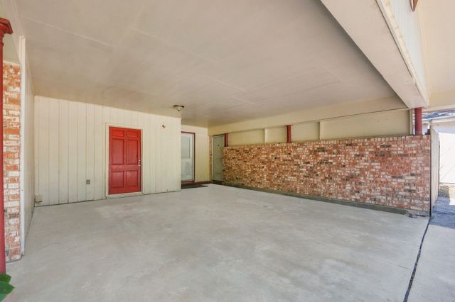 1305 Houston Street, Conroe, TX 77301