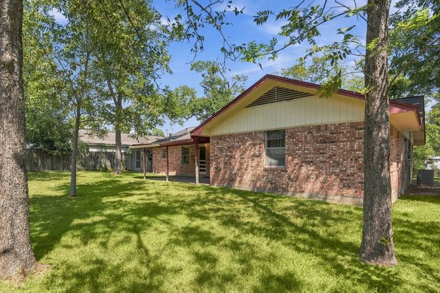 1305 Houston Street, Conroe, TX 77301