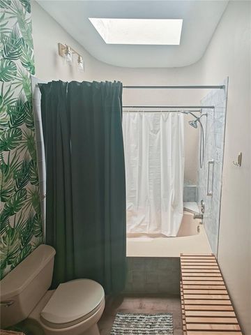 4907 82ND PLACE E, Sarasota, FL 34243