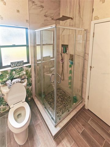 4907 82ND PLACE E, Sarasota, FL 34243