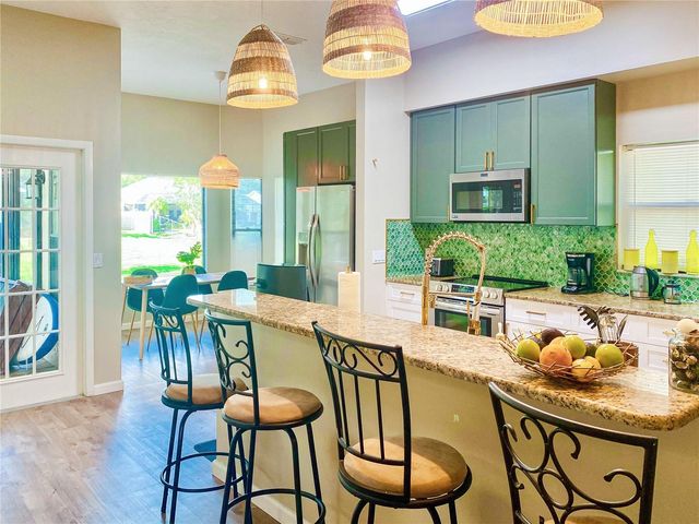 4907 82ND PLACE E, Sarasota, FL 34243
