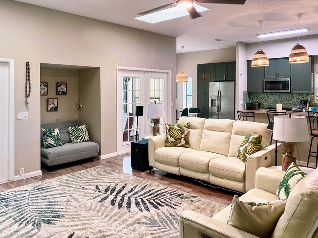 4907 82ND PLACE E, Sarasota, FL 34243