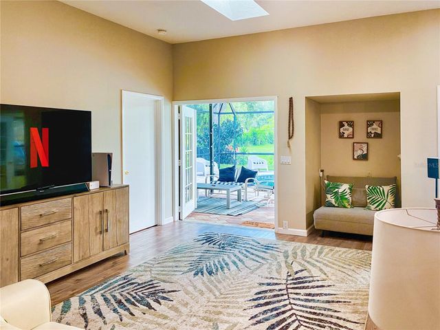 4907 82ND PLACE E, Sarasota, FL 34243
