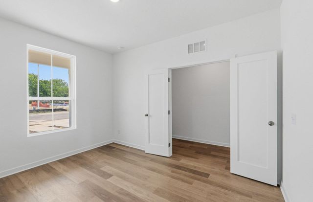 313 Elk Ave, San Marcos, TX 78666
