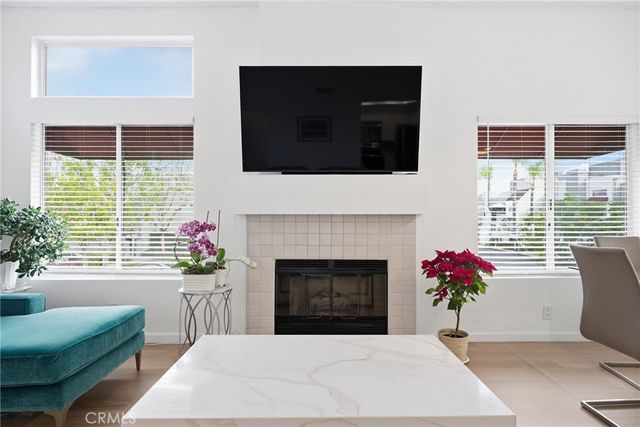 27743 Zircon 104, Mission Viejo, CA 92691