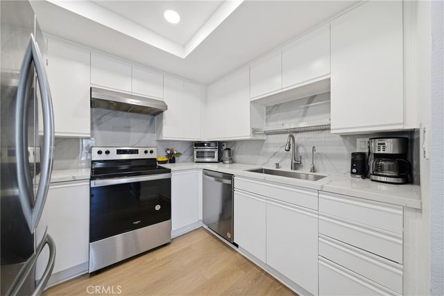 27743 Zircon 104, Mission Viejo, CA 92691