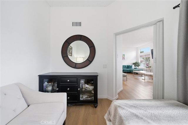 27743 Zircon 104, Mission Viejo, CA 92691