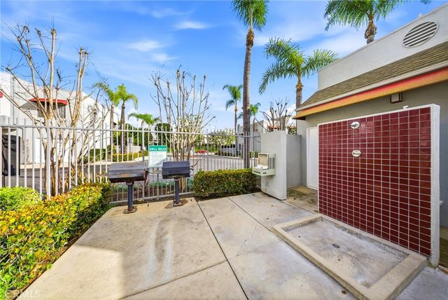 27743 Zircon 104, Mission Viejo, CA 92691