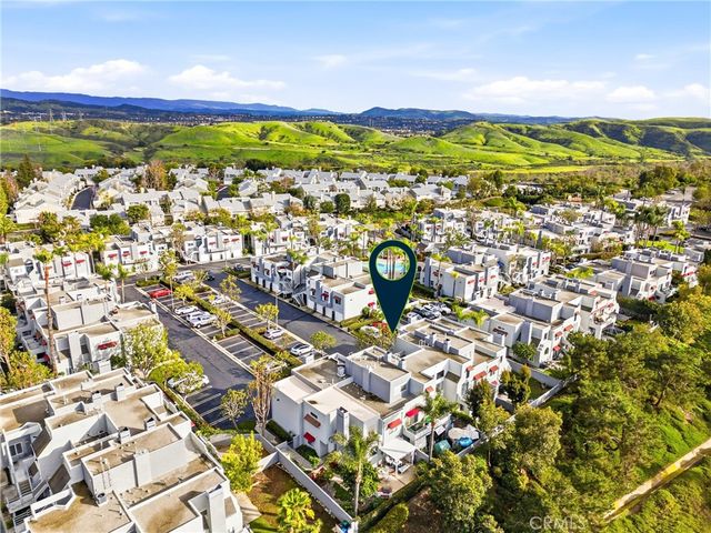 27743 Zircon 104, Mission Viejo, CA 92691