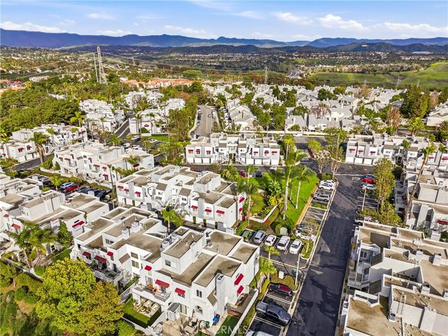 27743 Zircon 104, Mission Viejo, CA 92691