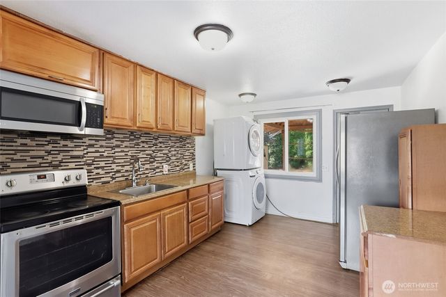 13441 10th Avenue S, Burien, WA 98168