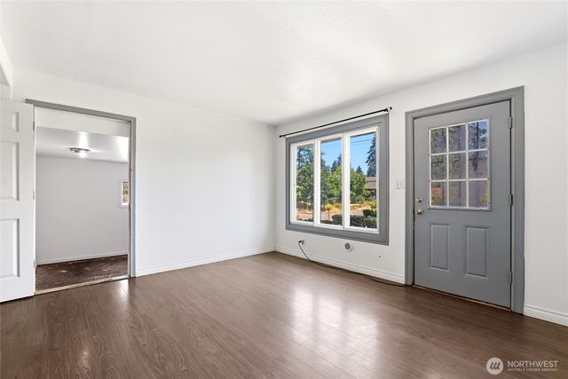 13441 10th Avenue S, Burien, WA 98168