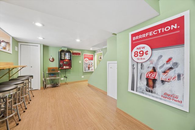 1511 Kemman Avenue, La Grange Park, IL 60526