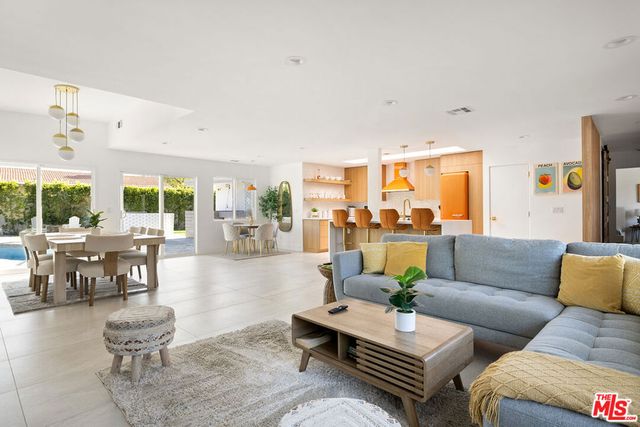 74085 Setting Sun Trail, Palm Desert, CA 92260