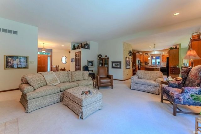 38 Studio Drive, Wabash, IN 46992