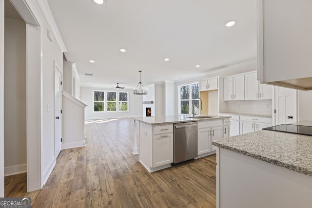 59 Bowers Estates Drive, Hartwell, GA 30643