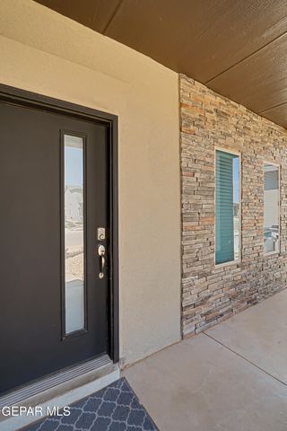 14928 Jack White Avenue, El Paso, TX 79938