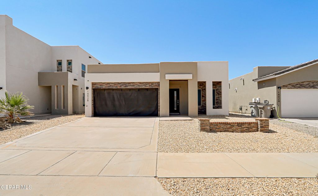 14928 Jack White Avenue, El Paso, TX 79938