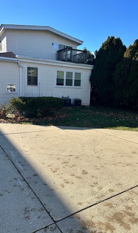 461 N Northwest Highway 2, Park Ridge, IL 60068