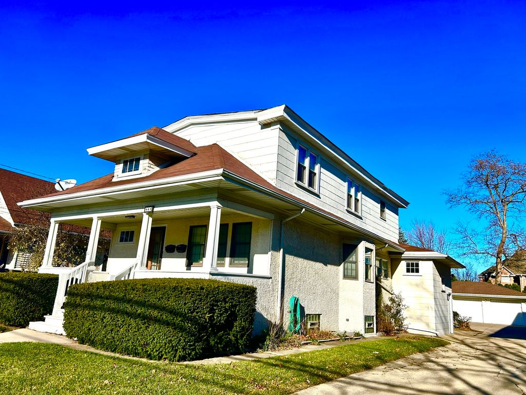 461 N Northwest Highway 2, Park Ridge, IL 60068