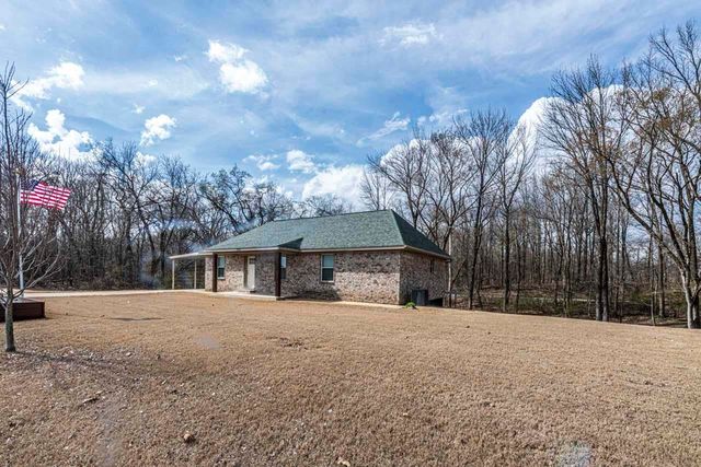 207 MEADE LAKE RD, Atoka, TN 38004