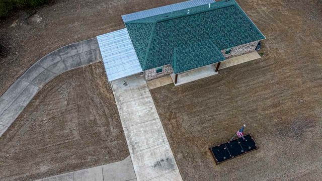 207 MEADE LAKE RD, Atoka, TN 38004