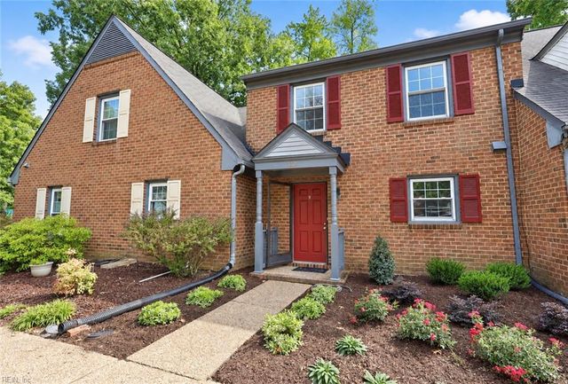 112 Wellesley DR, Newport News, VA 23606